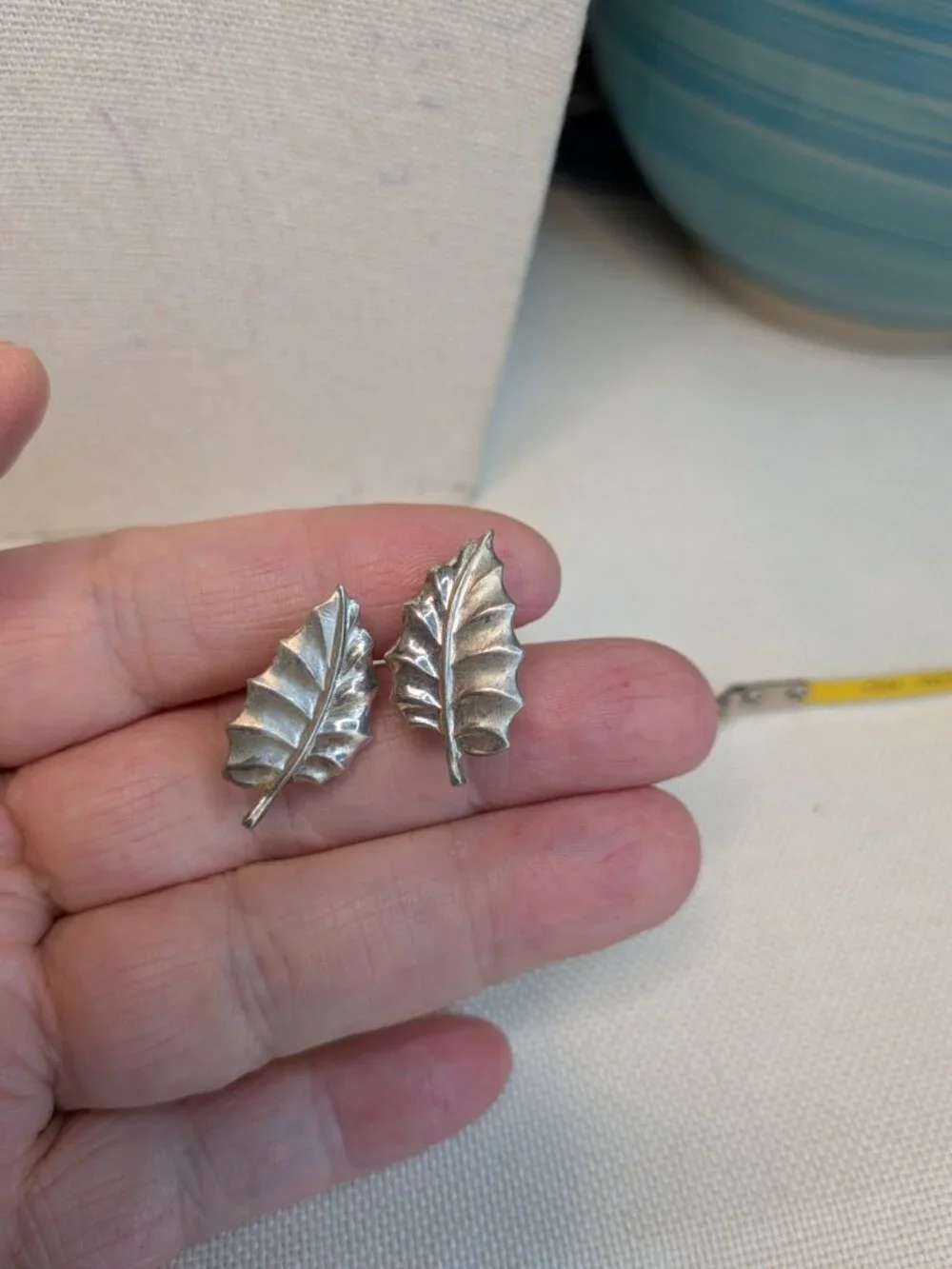 Vintage Sterling Silver Leaf Earrings – Screw‑Back Design